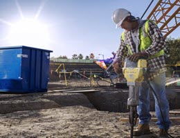 C-D-Worker-jackhammer